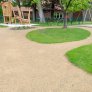 natuurlijke halfverharding speeltuin